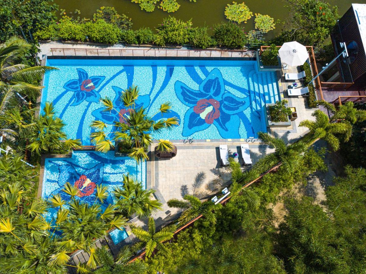 Holiday Inn & Suites Sanya Yalong Bay Esterno foto
