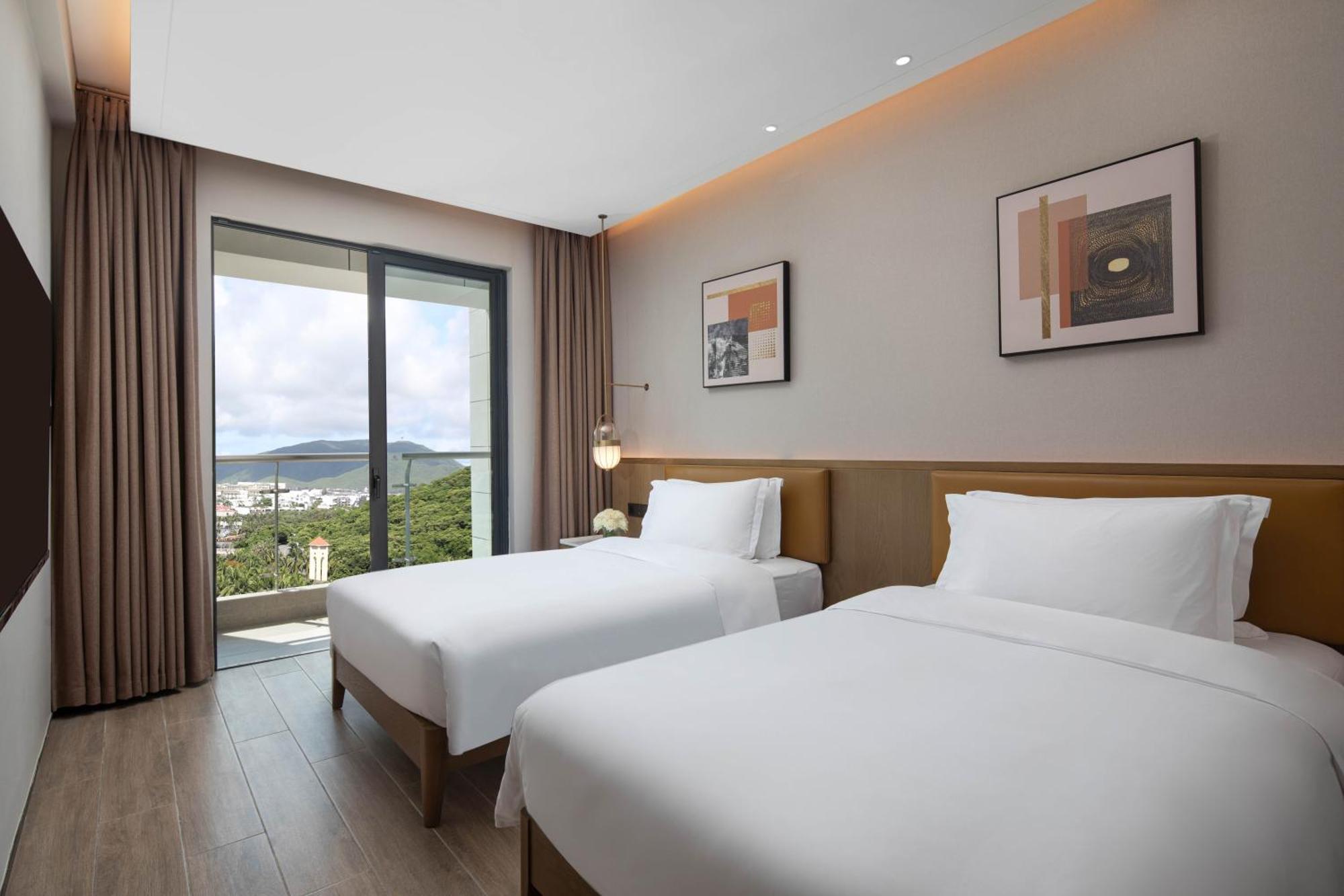 Holiday Inn & Suites Sanya Yalong Bay Esterno foto